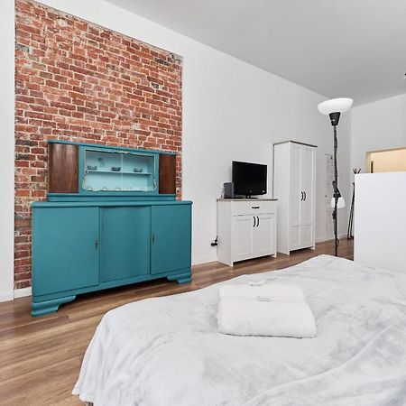Dominikanska Old Town Studio W Kamienicy By Noclegi Renters Вроцлав Екстериор снимка